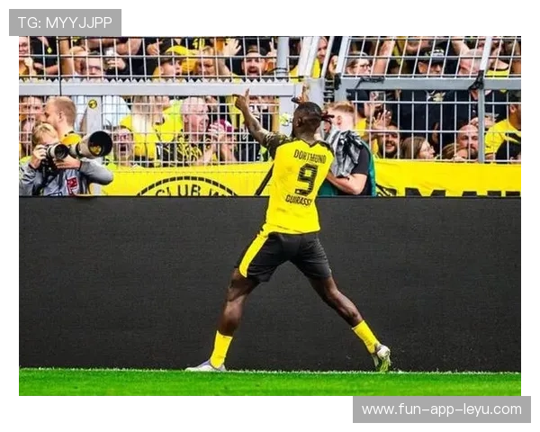 弗拉霍维奇反跑拉开防线